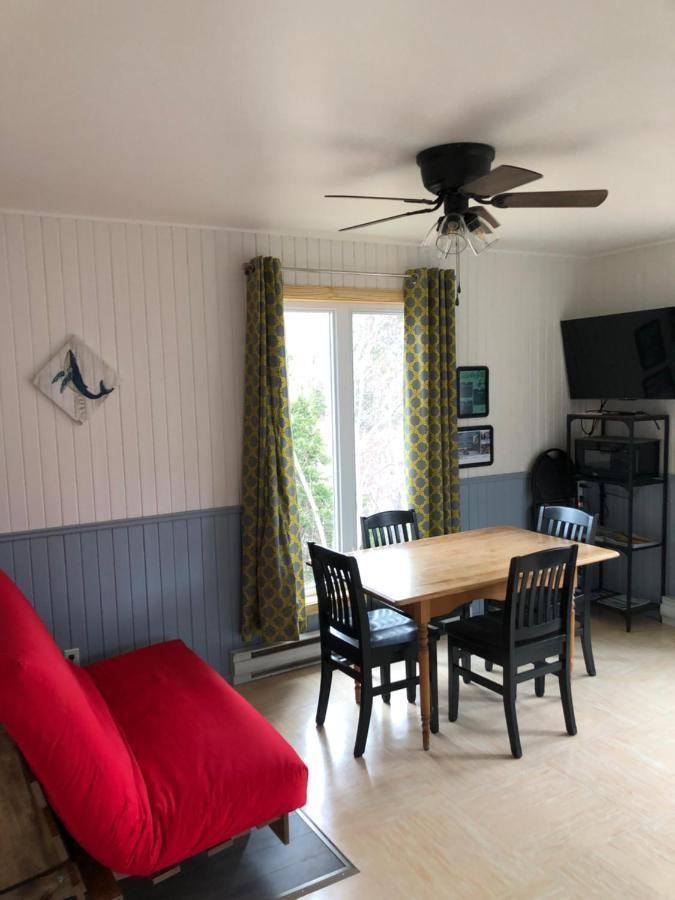 Chalets Les Chanterelles De Forillon L'Anse-au-Griffon Zewnętrze zdjęcie