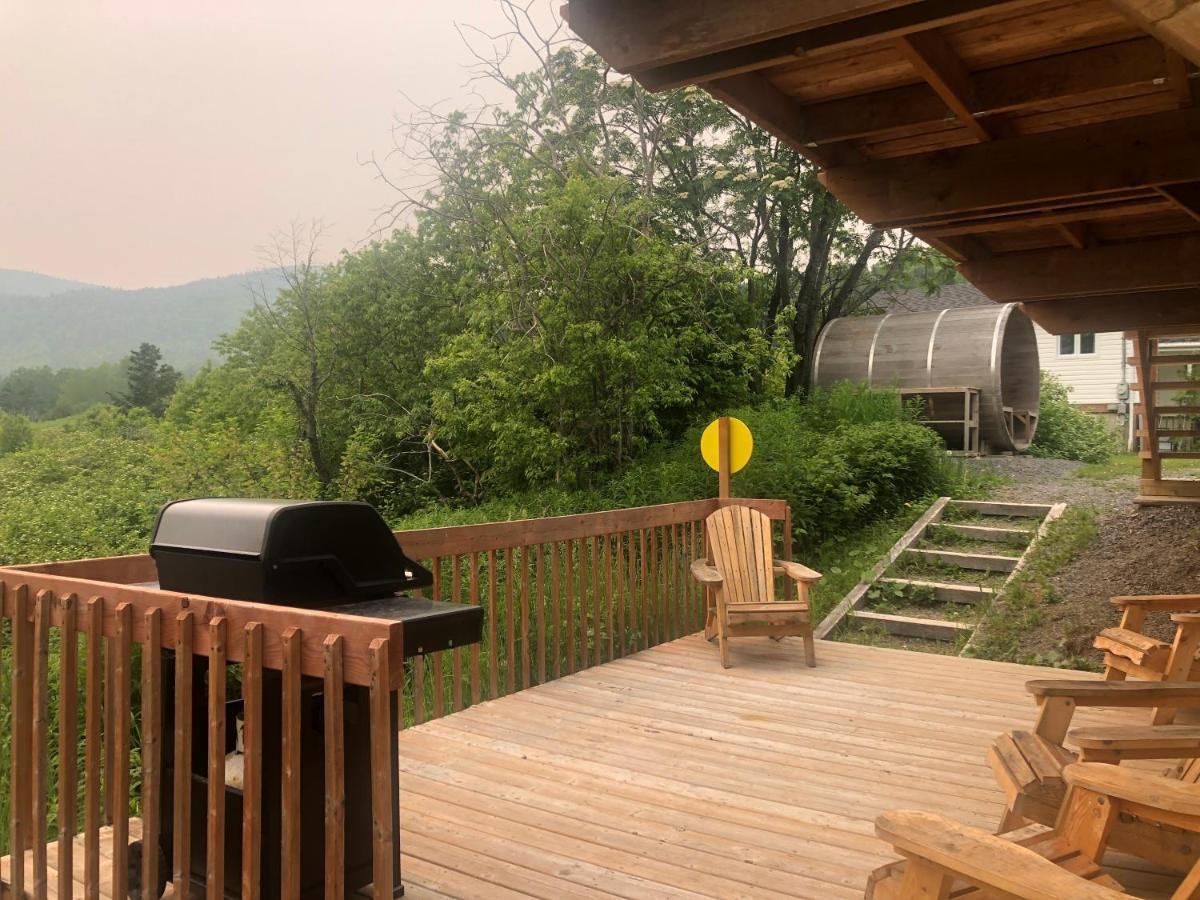 Chalets Les Chanterelles De Forillon L'Anse-au-Griffon Zewnętrze zdjęcie