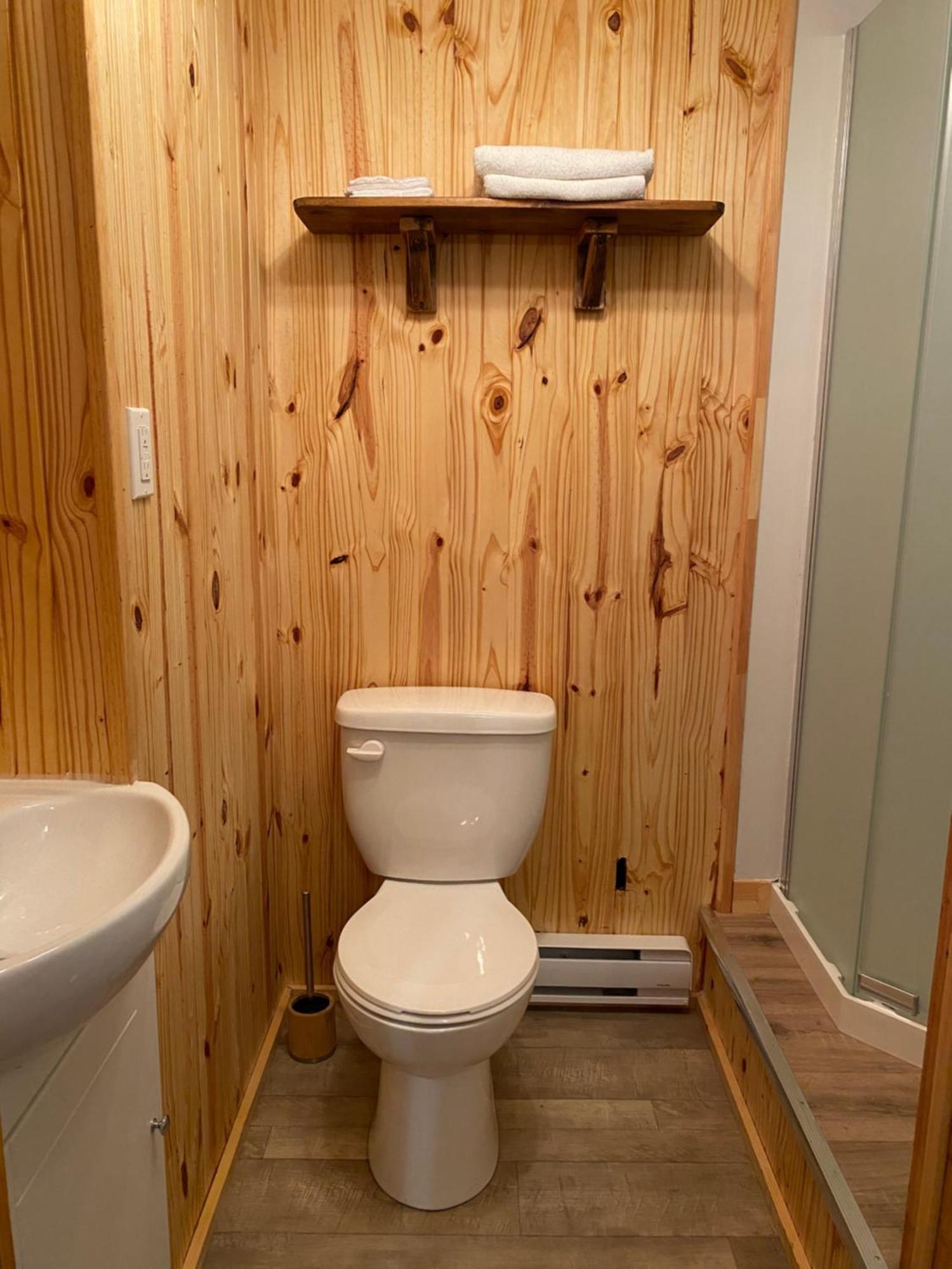 Chalets Les Chanterelles De Forillon L'Anse-au-Griffon Zewnętrze zdjęcie